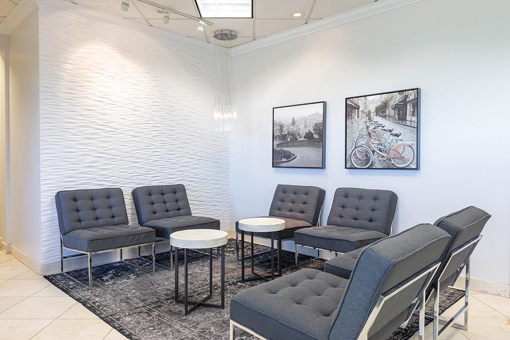 4000 Barranca Parkway Irvine CA Seating area